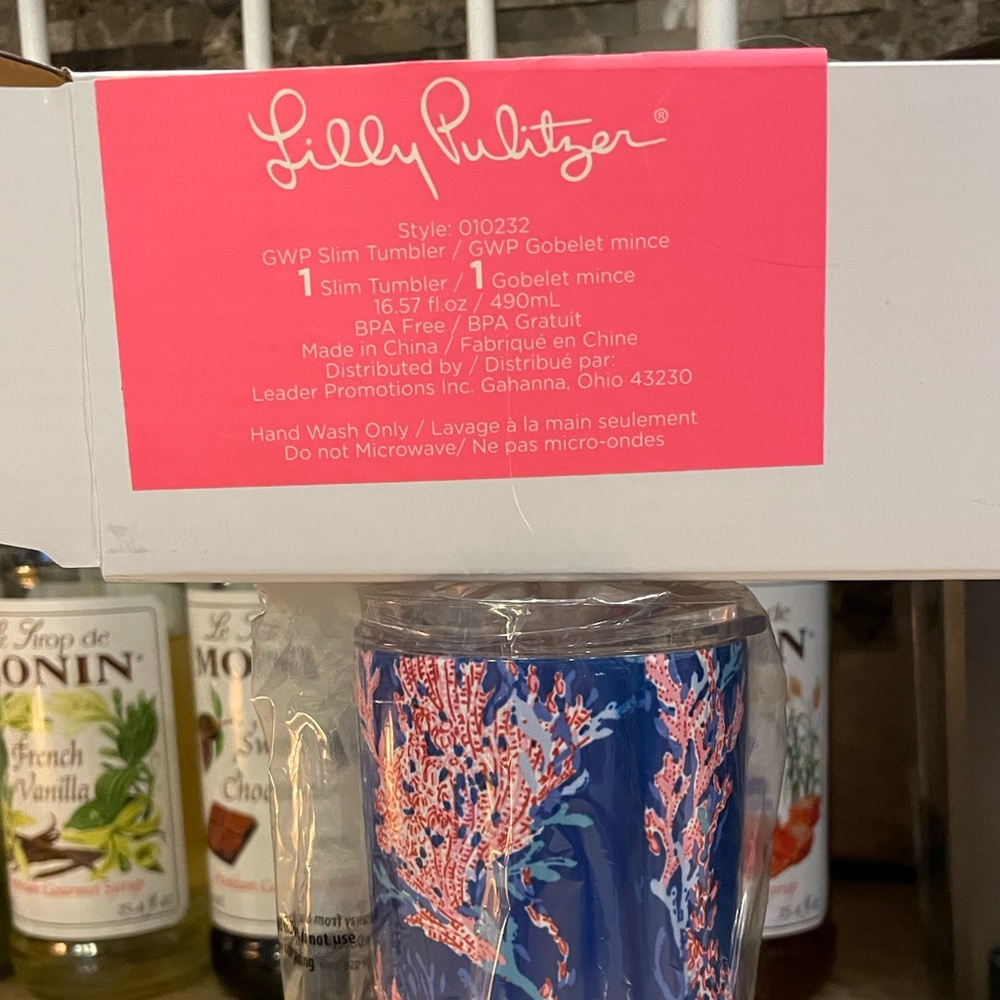 16.57 oz. Skinny Travel Tumbler with the print Swim on over. Crushing on Coral. - Picture 2 of 3